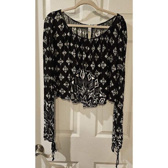 Free People Dazed Top in Washed Black Swing Blouse Womens Size Medium - Picture 2 of 7